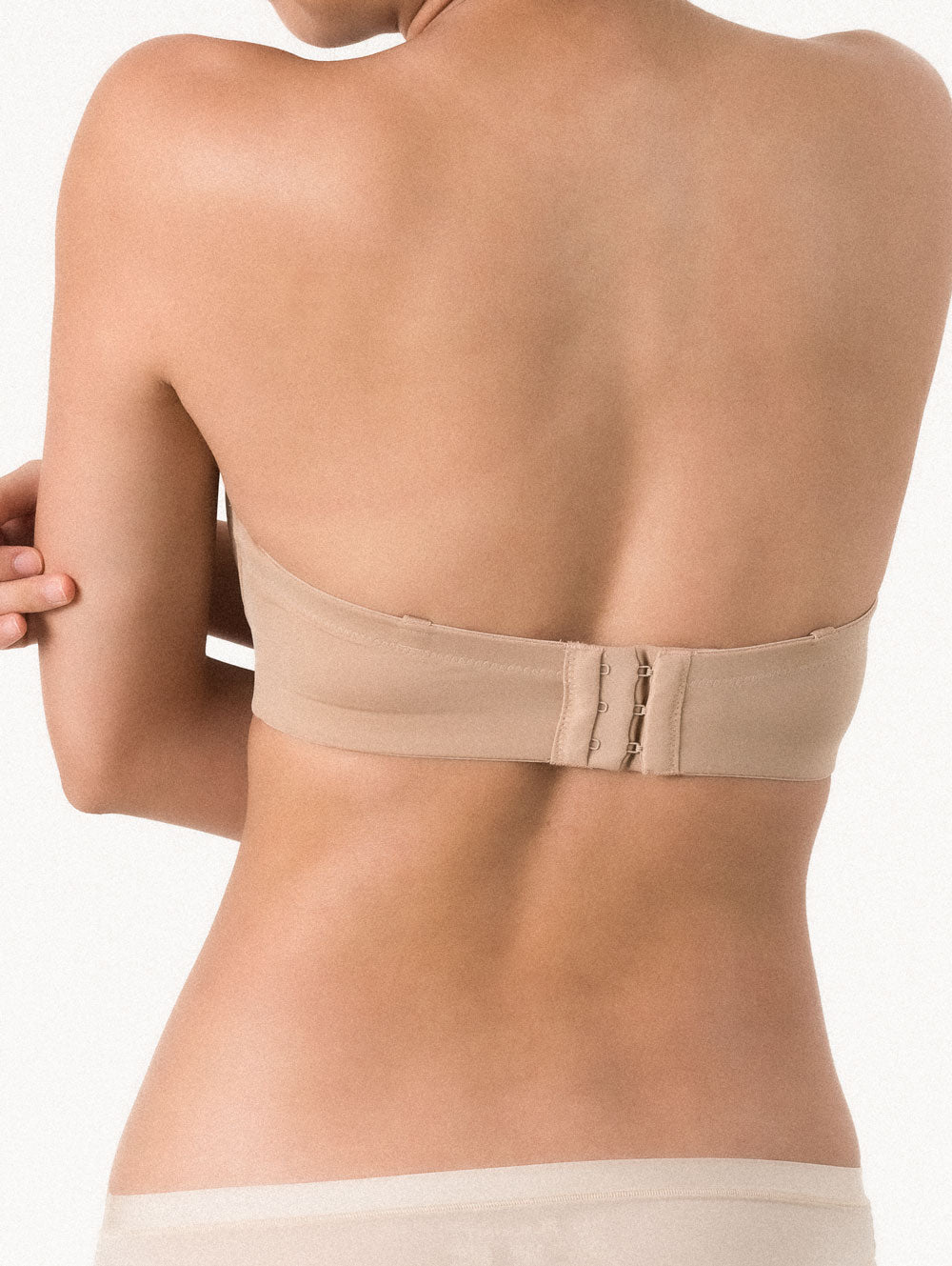 Strapless Comfort Bra 無痕內衣 三排扣設計